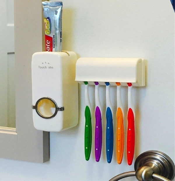 PORTACEPILLOS+DISPENSADOR CREMA DENTAL